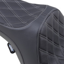 SEATS PREDATOR III DOUBLE DIAMOND VINYL BLACK/SILVER