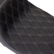 Seat Predator 1-up Vinyl Double Diamond Silver FLH 2008-2023