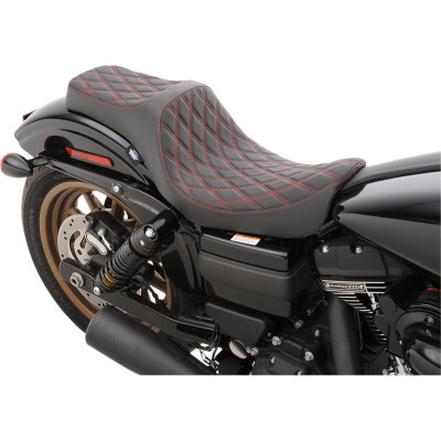 SEAT PREDATOR III DOUBLE DIAMOND BLACK/RED