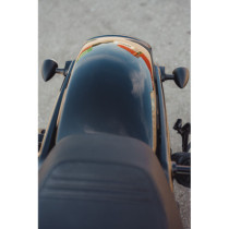 RR FENDER BK RH975
