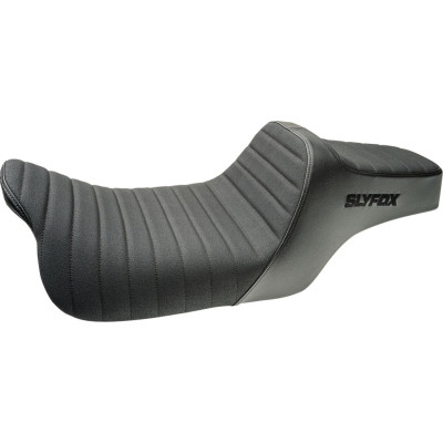 Highnoon Seat - Vinyl - Classic Stitch - Black Logo - FLH/FLT '08-'24