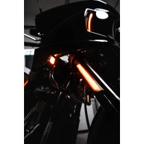 Grilles avec éclairage LED pour carénage des Harley Davidson Softail Low Rider ST à partir de 2022 - Ambre / Blanc