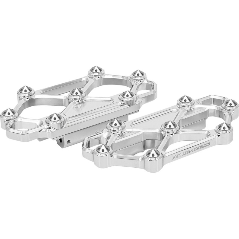 FLOORBOARD PASSENGER DIAMOND CHROME