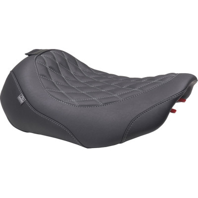 Wide Tripper™ Seat - Solo - Dark Brown/Gun Metal Stitching