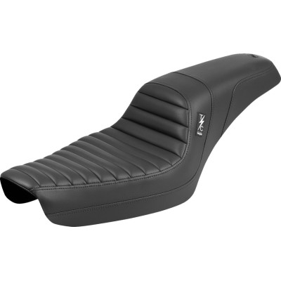 Thrashin' Pro Series Seat - Tuck-n-Roll - Dyna