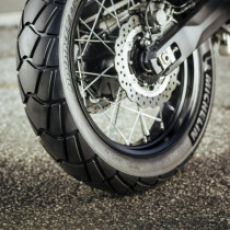 ANAKEE ADVENTURE 2 R 180/55R17