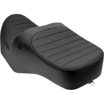SEAT CHARIOT BLK CLSC STITCH VINYL BLK LOGO